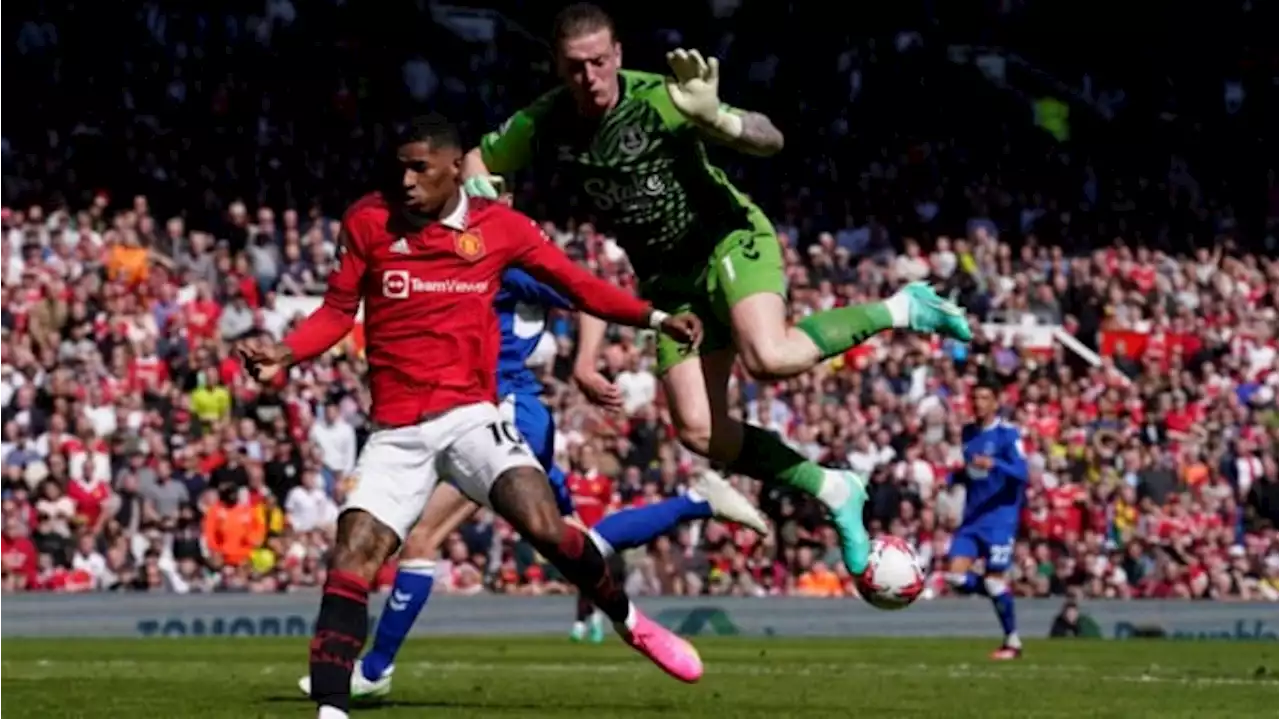 Manchester United Bungkam Everton, Old Trafford Full Senyum