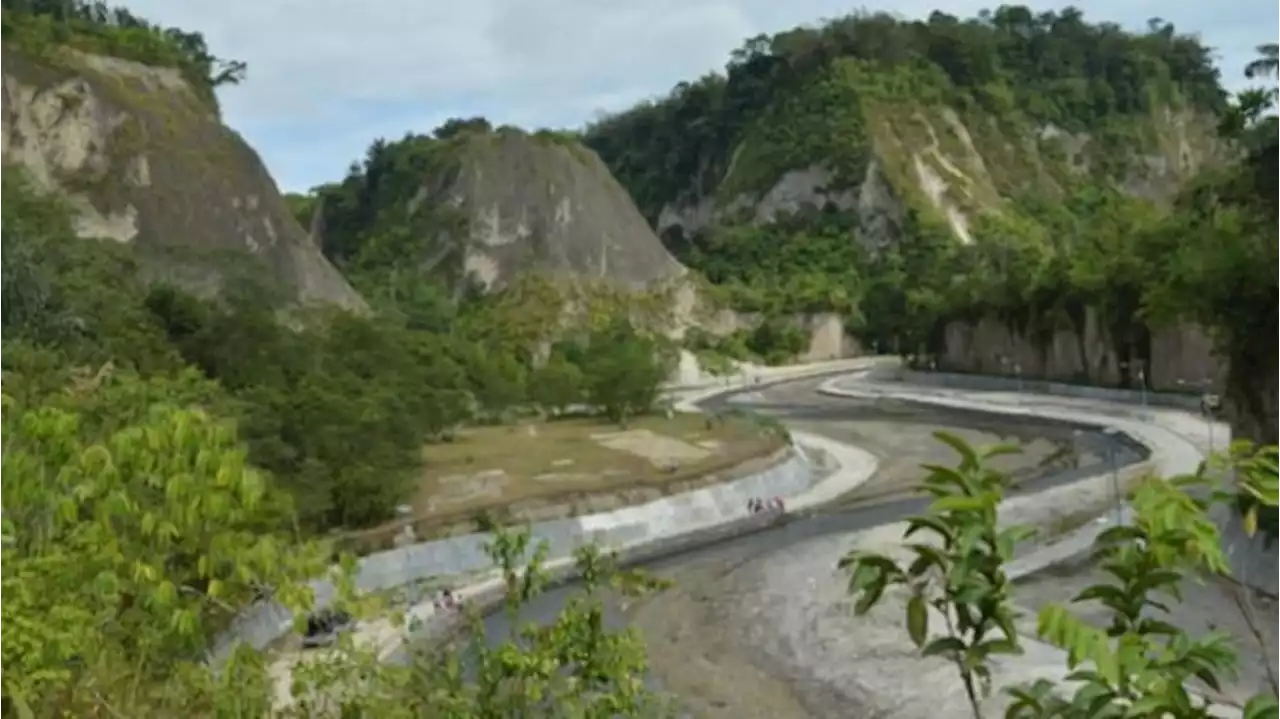 Tebing Objek wisata Ngarai Sianok Longsor Akibat Gempa Magnitudo 4,5