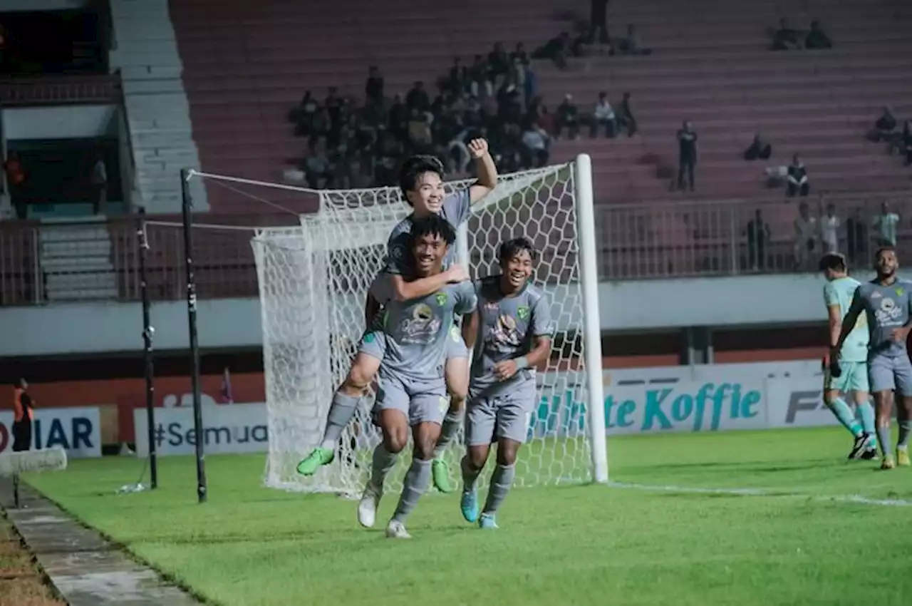 RESMI - Laga Persebaya Surabaya vs Arema FC Bakal Digelar Tanpa Suporter di Stadion PTIK - Bolasport.com