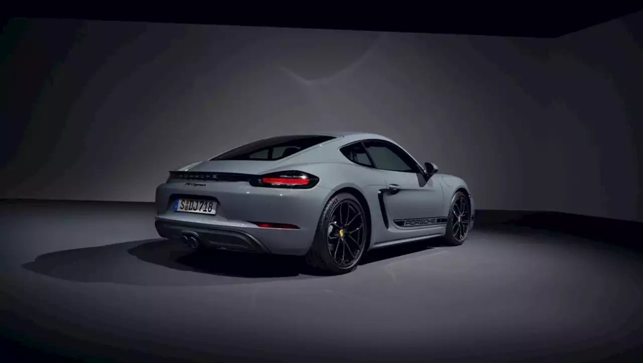 2024 Porsche 718 Cayman Review, Pricing, and Specs