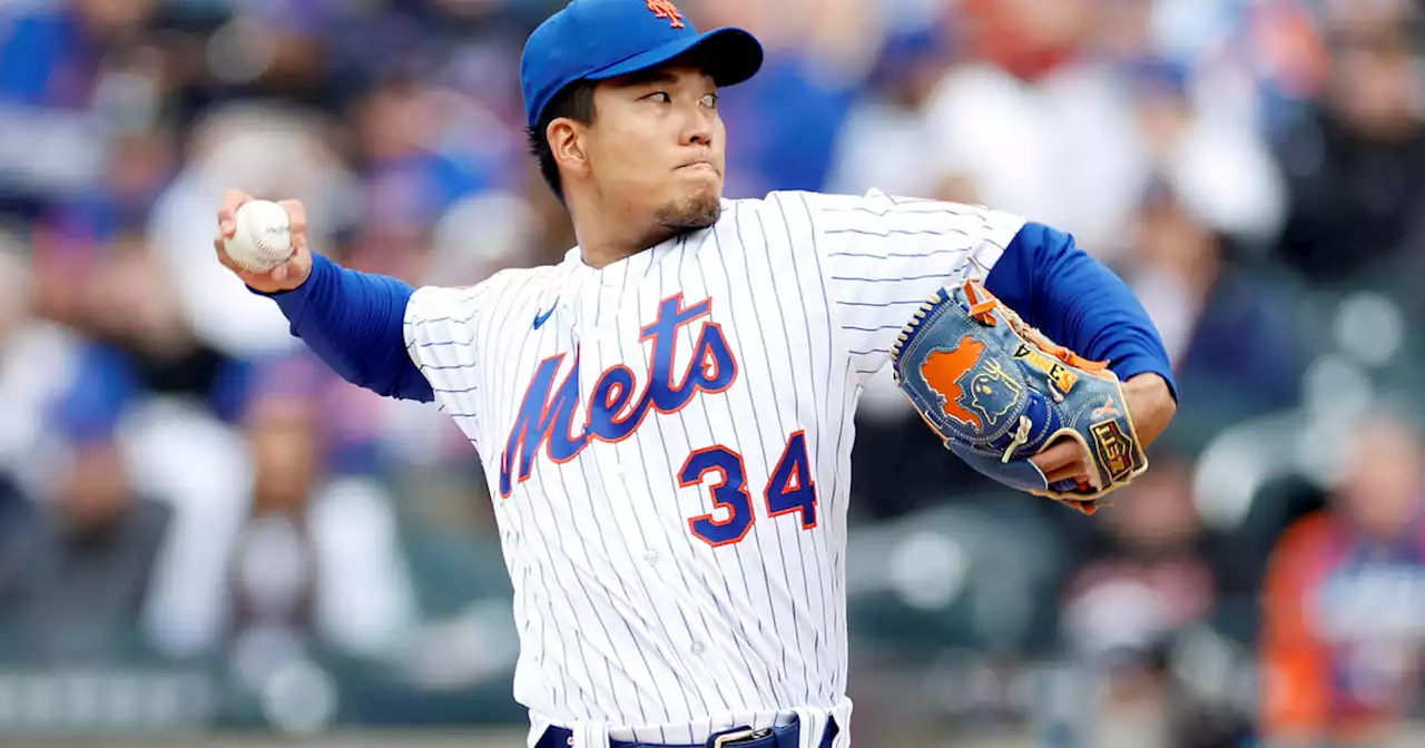 Senga pitches Mets past Marlins in Citi Field debut