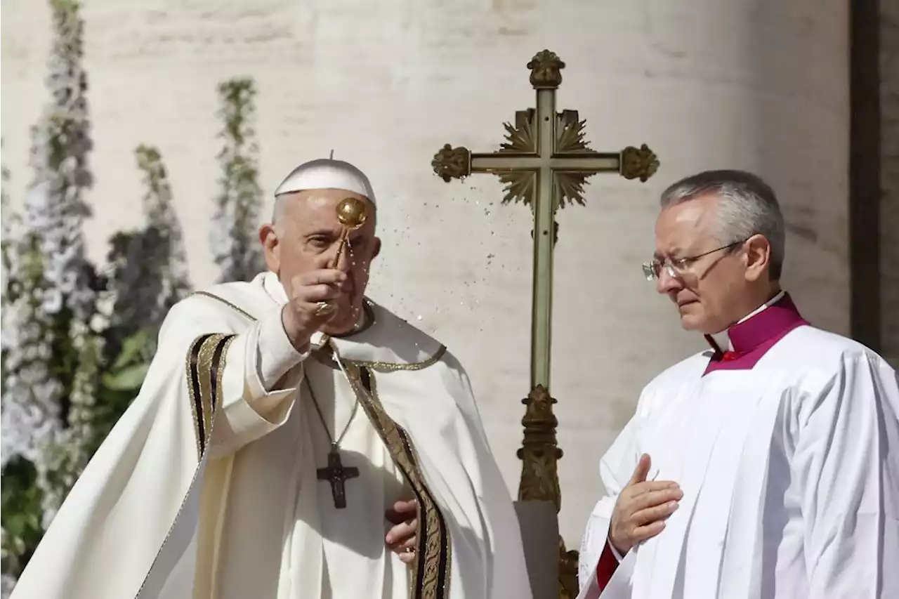 Papst ruft an Ostern zu Frieden auf und spendet Segen „Urbi et Orbi“