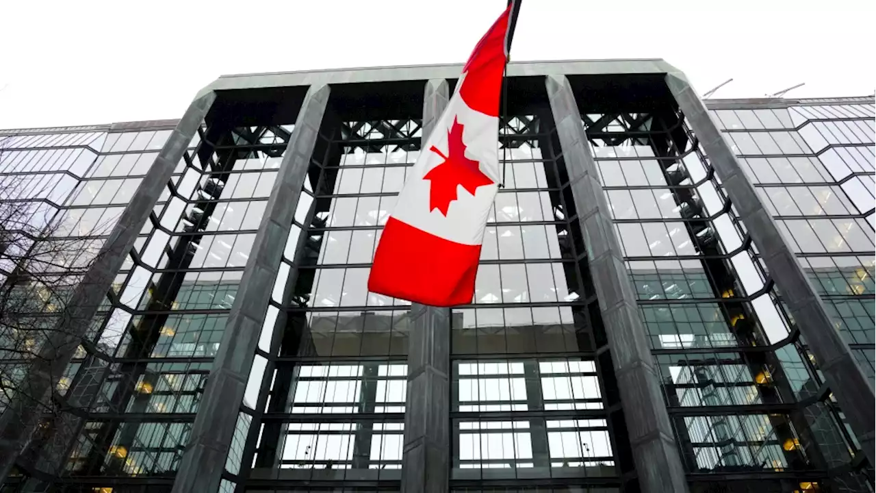 BoC expected to hold interest rate this week, even as economy keeps some steam