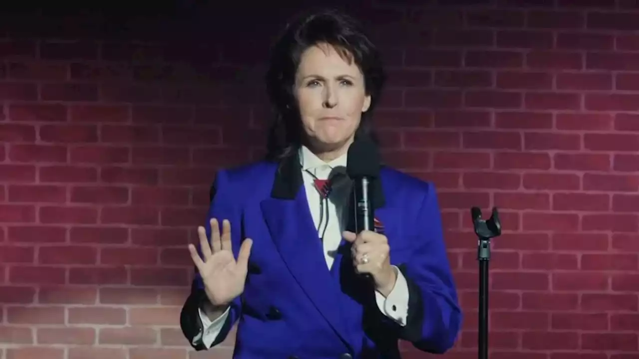 ‘SNL’: Host Molly Shannon Brings Back Character Jeannie Darcy, The Bad Stand-Up Comedienne