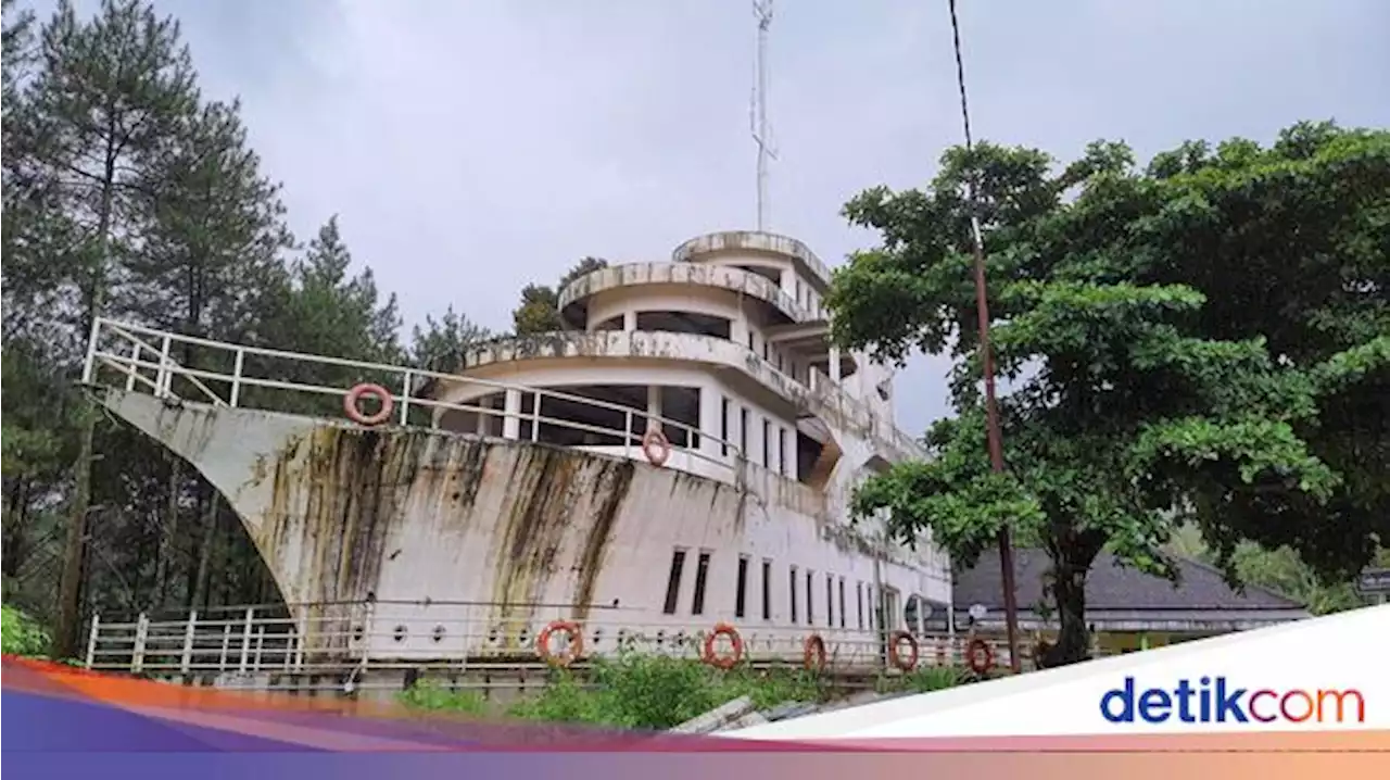 Ada Kapal Pesiar di Pegunungan Mojokerto, Ternyata Ini Masjid Rek!