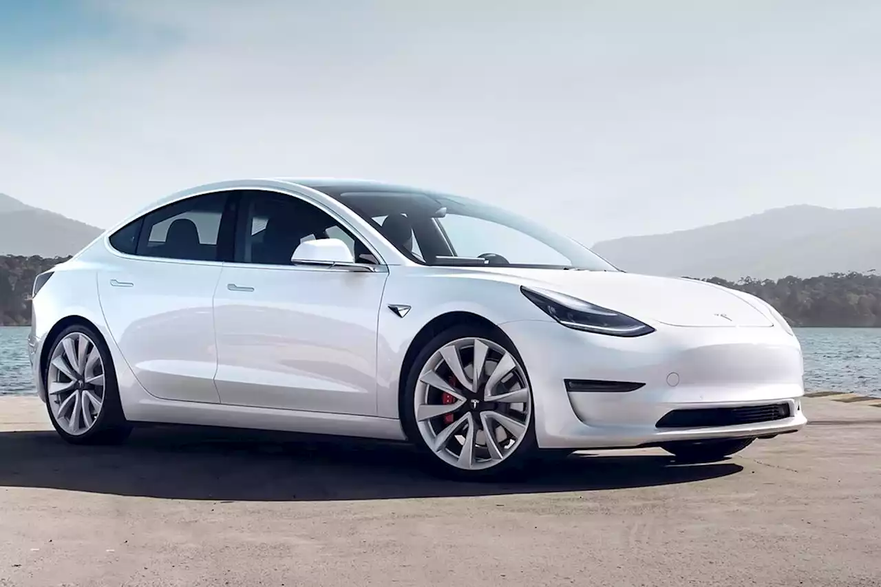 Tesla revoluciona el sector de las baterías del automóvil