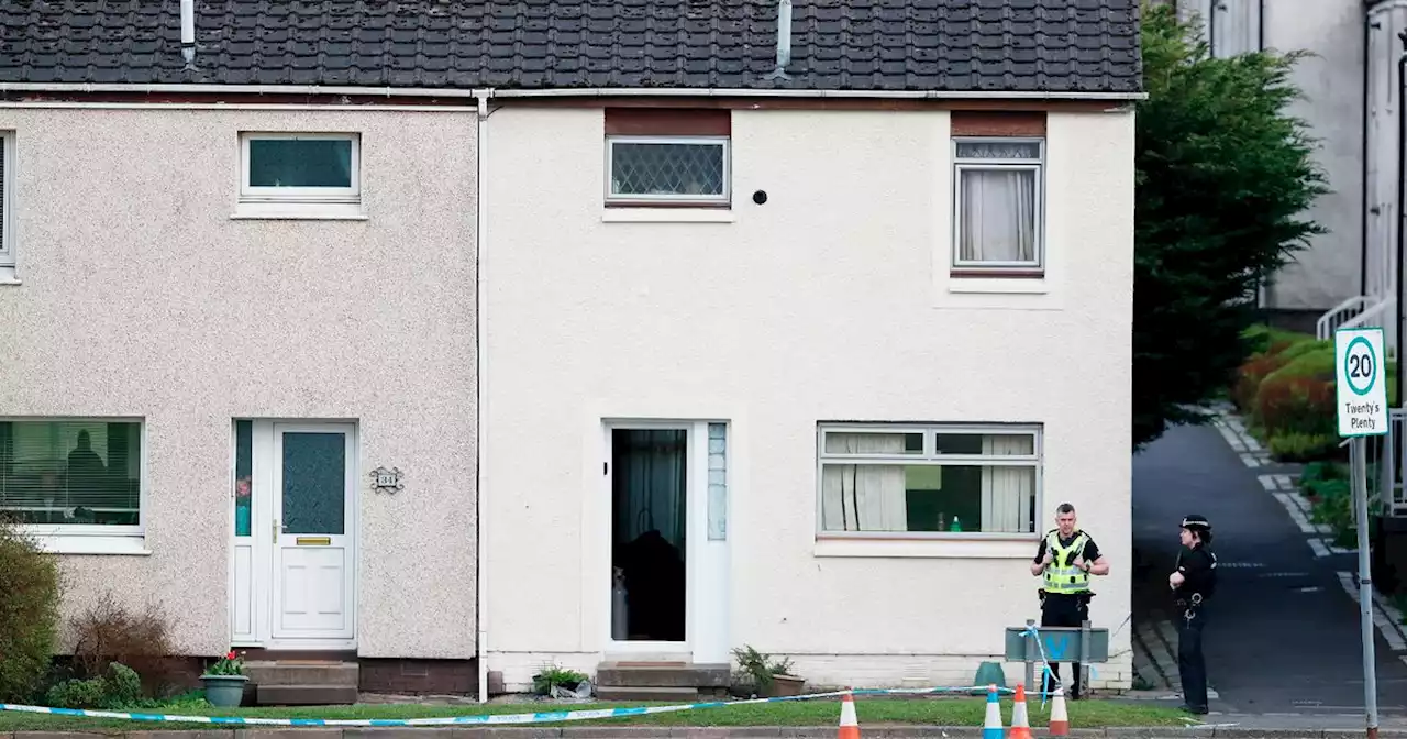 Man rushed to Paisley hospital and house cordoned off after serious attack