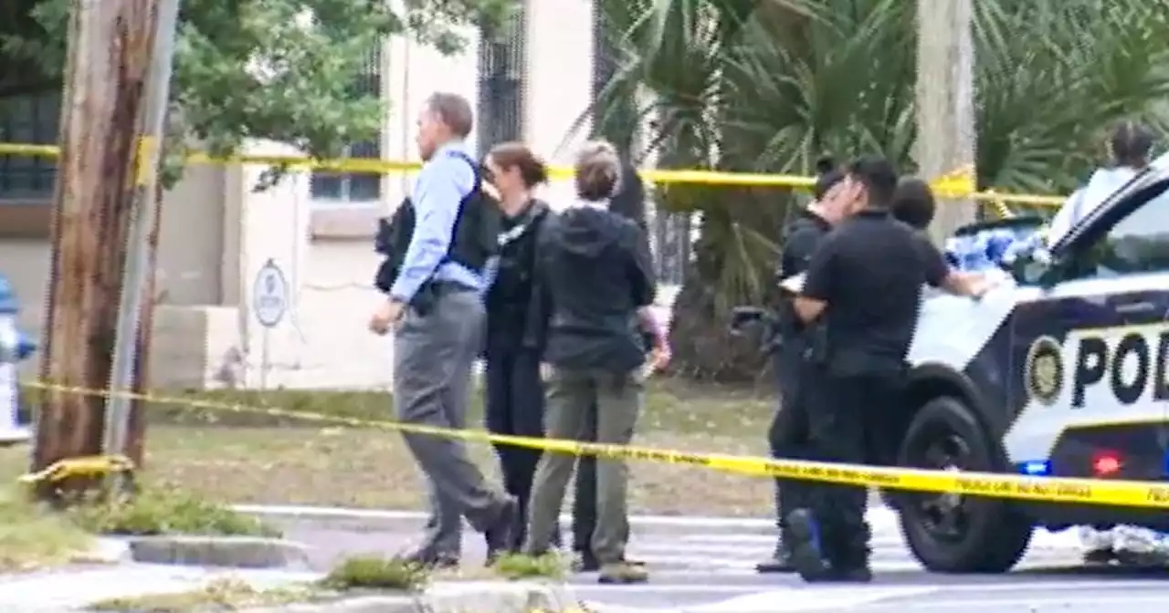 4 dead, including child, in 'domestic violence incident' in Orlando, police say