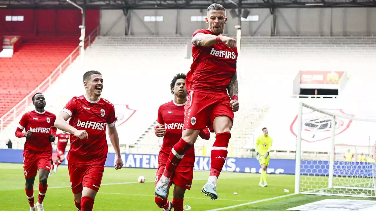 Alderweireld schiet Royal Antwerp naar zege, AZ-opponent kan niet overtuigen