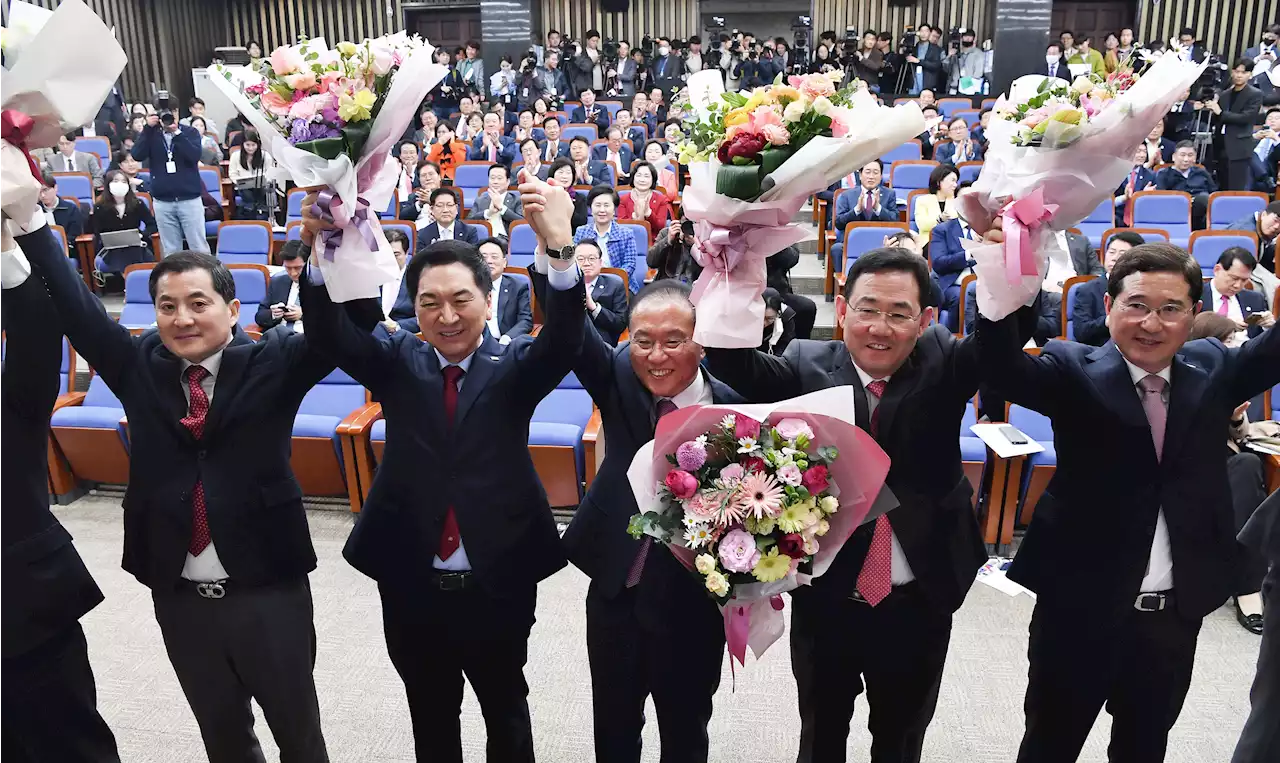 '김기현·윤재옥' 체제 첫 고위당정... 간호법·의료법 중재안 마련