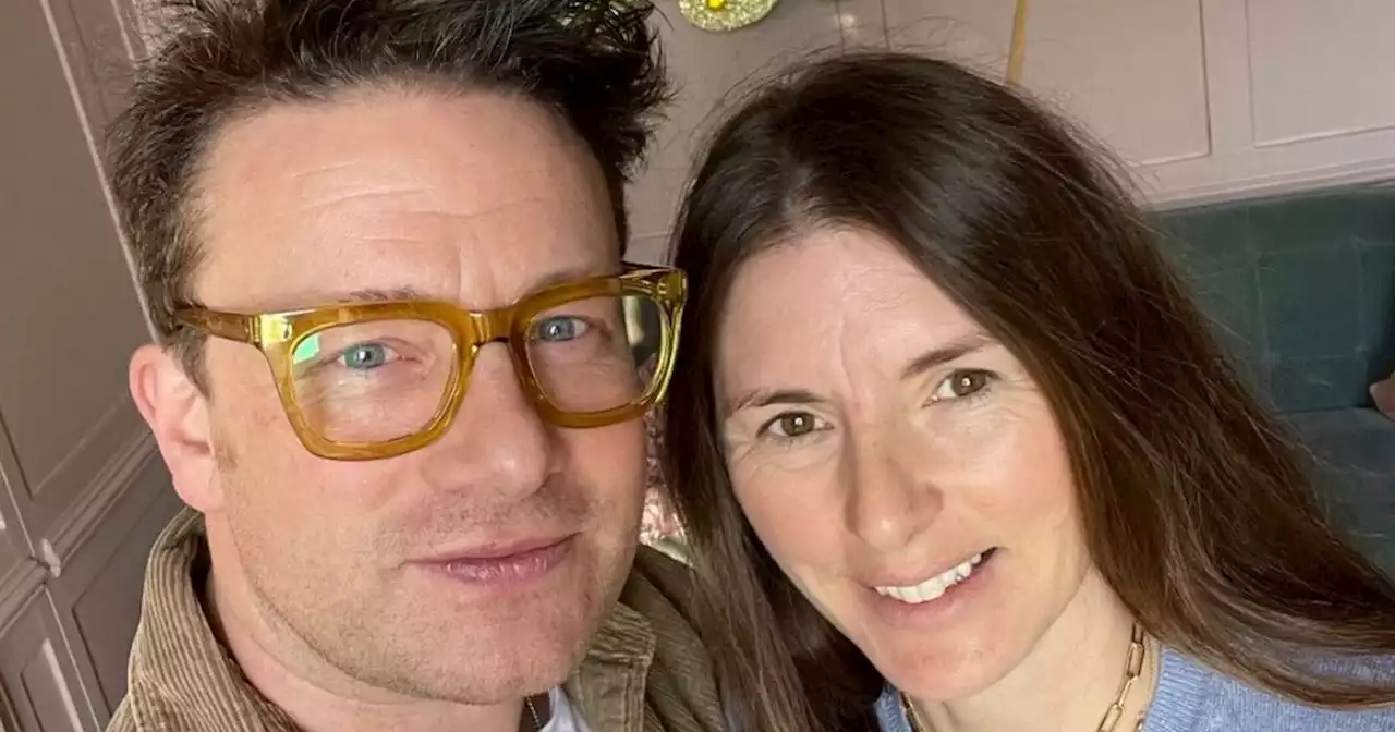 Jamie and Jools Oliver renew wedding vows in romantic Maldives ceremony