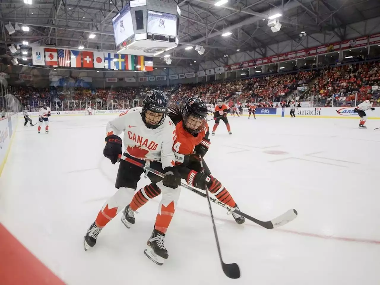 Fillier's three-point effort leads Canada in shutout win over Japan at worlds