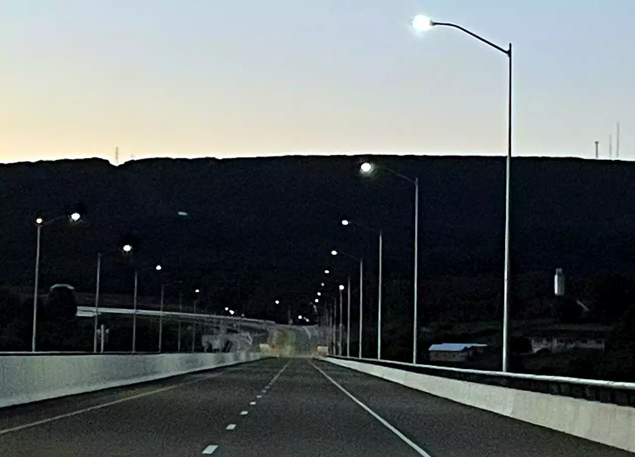 Overhead sign work to impact traffic on and near new central Pa. thruway bridge