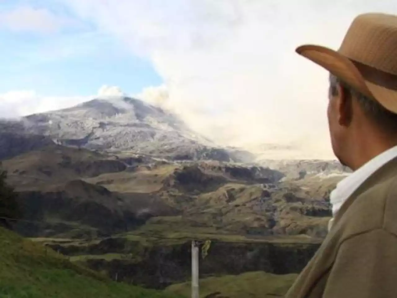 Nevado del Ruiz: ¿por qué podría cambiar su alerta de naranja a rojo?