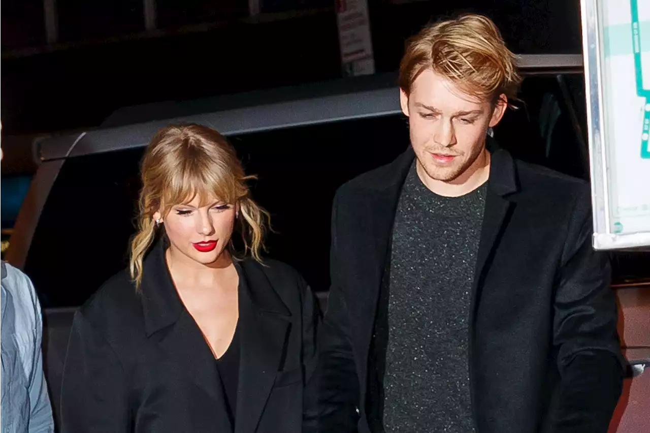 Taylor Swift and Joe Alwyn Reportedly Break Up