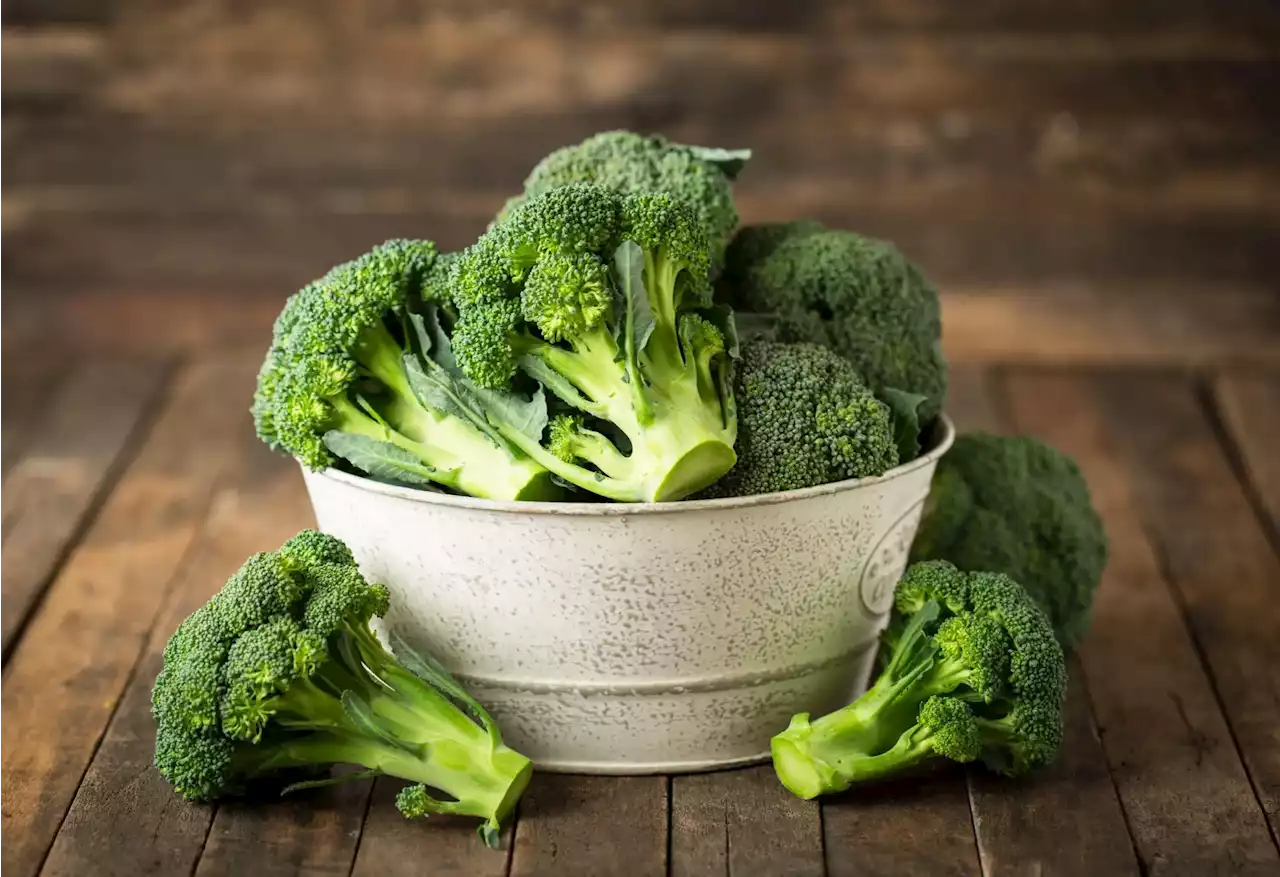 A True “Superfood” – New Study Indicates That Eating Broccoli Protects Gut Lining, Reduces Disease