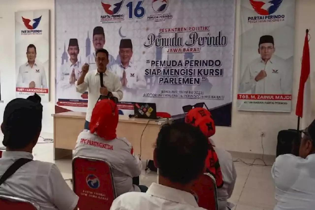 Jadi Pembicara Pesantren Politik Pemuda Perindo, Ferry Kurnia Beberkan Pentingnya Pengetahuan Pemilu