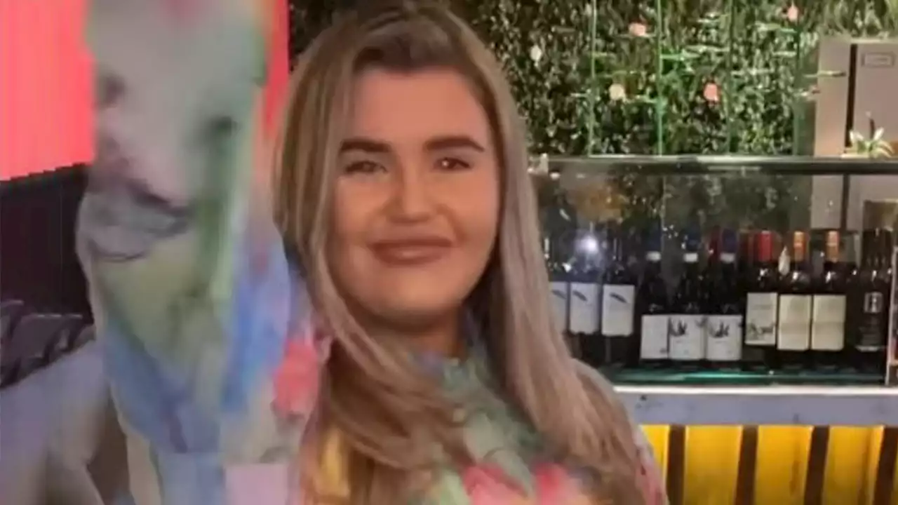 Gogglebox stars Abbie and Georgia look worlds away from sofa on boozy night out