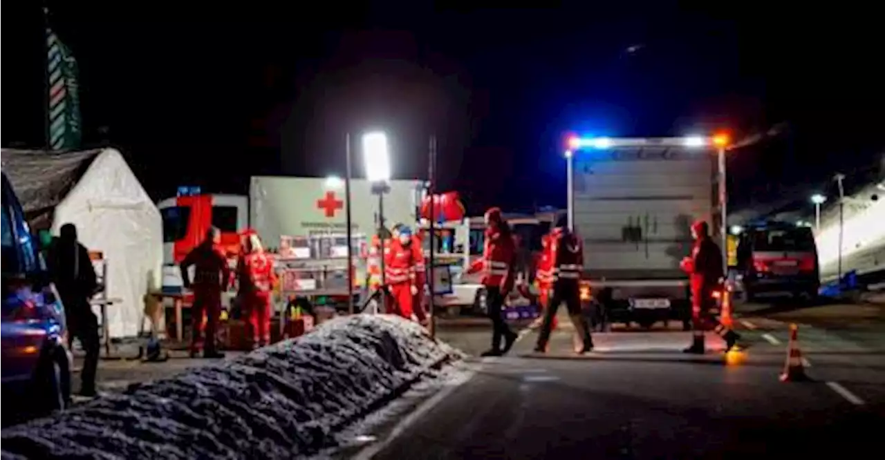 9 injured in Swiss Alps avalanche