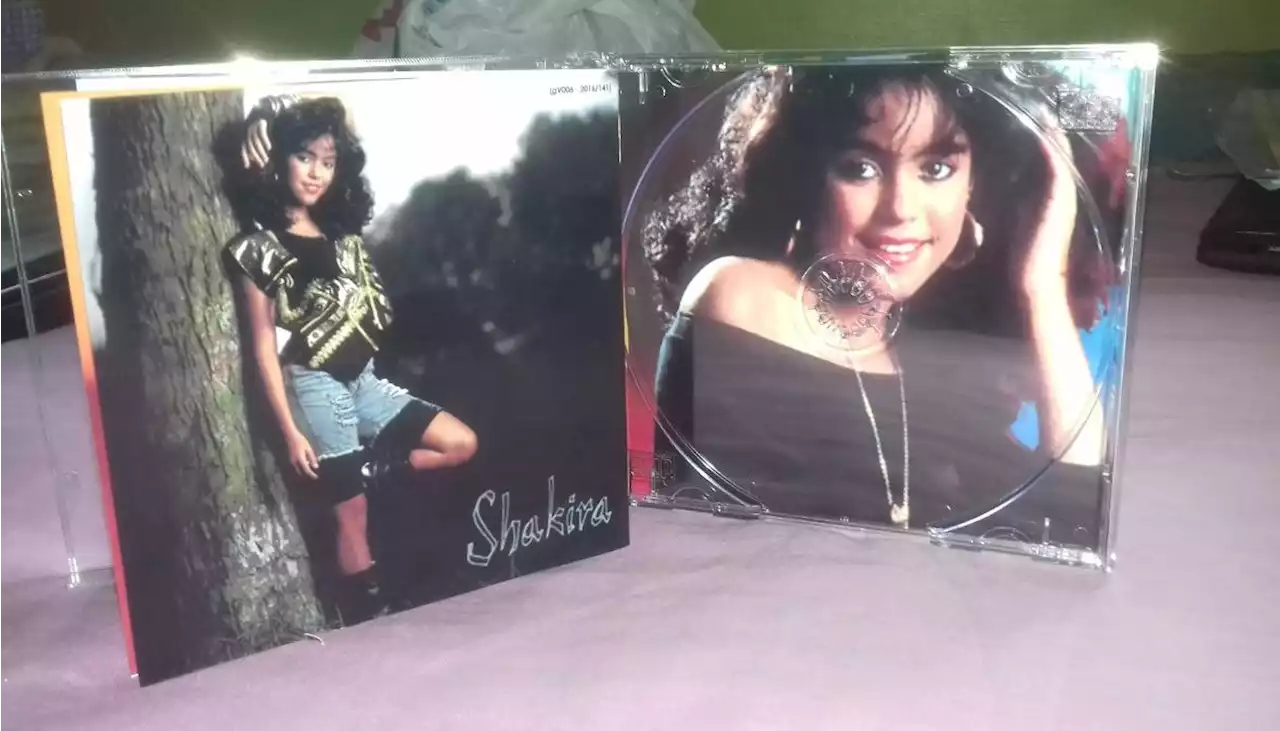 Cuando un agente musical español rechazó el primer álbum de Shakira