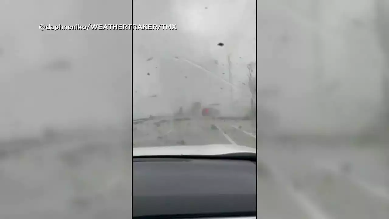 Powerful tornado flips car in Florida