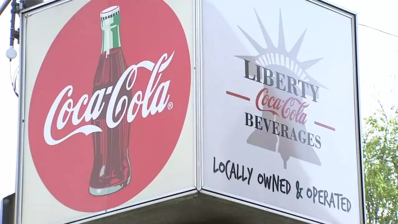 Union enters 3rd week of strike against Liberty Coca-Cola in Philadelphia