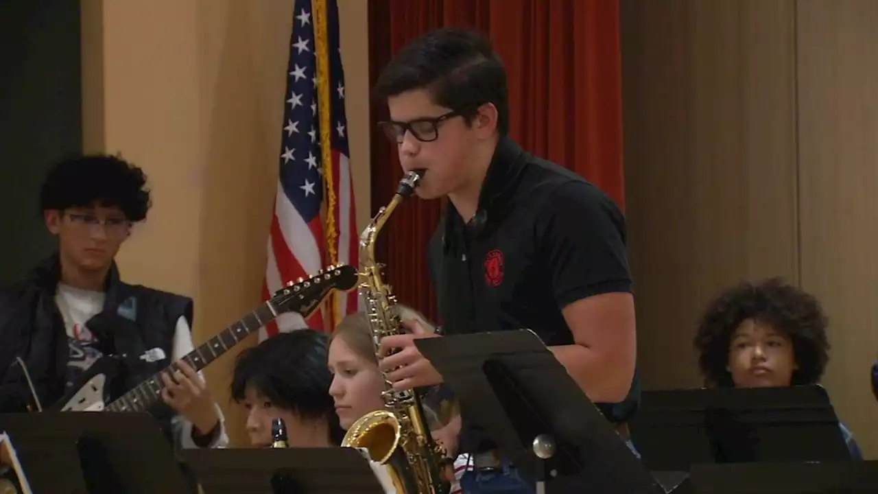 East Bay student musicians collaborate to help Oakland School for the Arts after instrument thefts