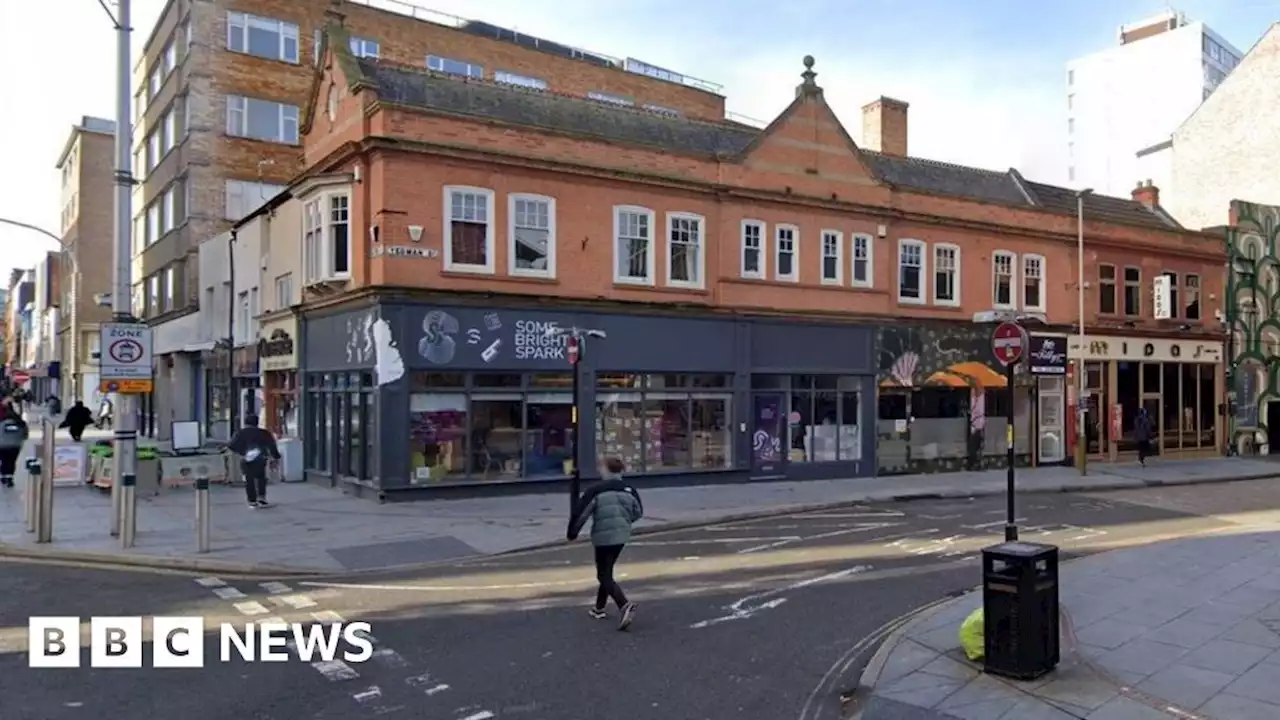 Leicester: Attempted murder charge after bottle stabbing