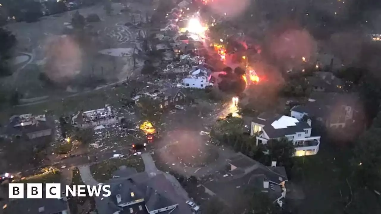 Clean-up begins in tornado-hit Virginia Beach