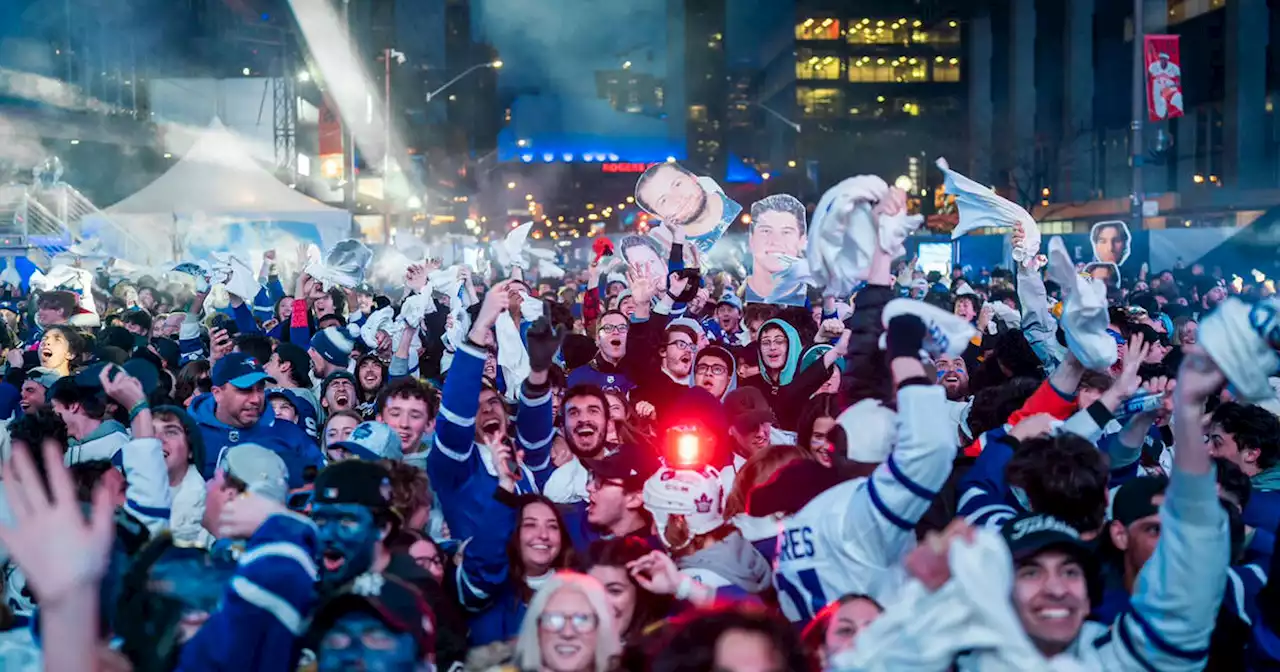 Downtown Toronto was total mayhem after Leafs win against Lightning