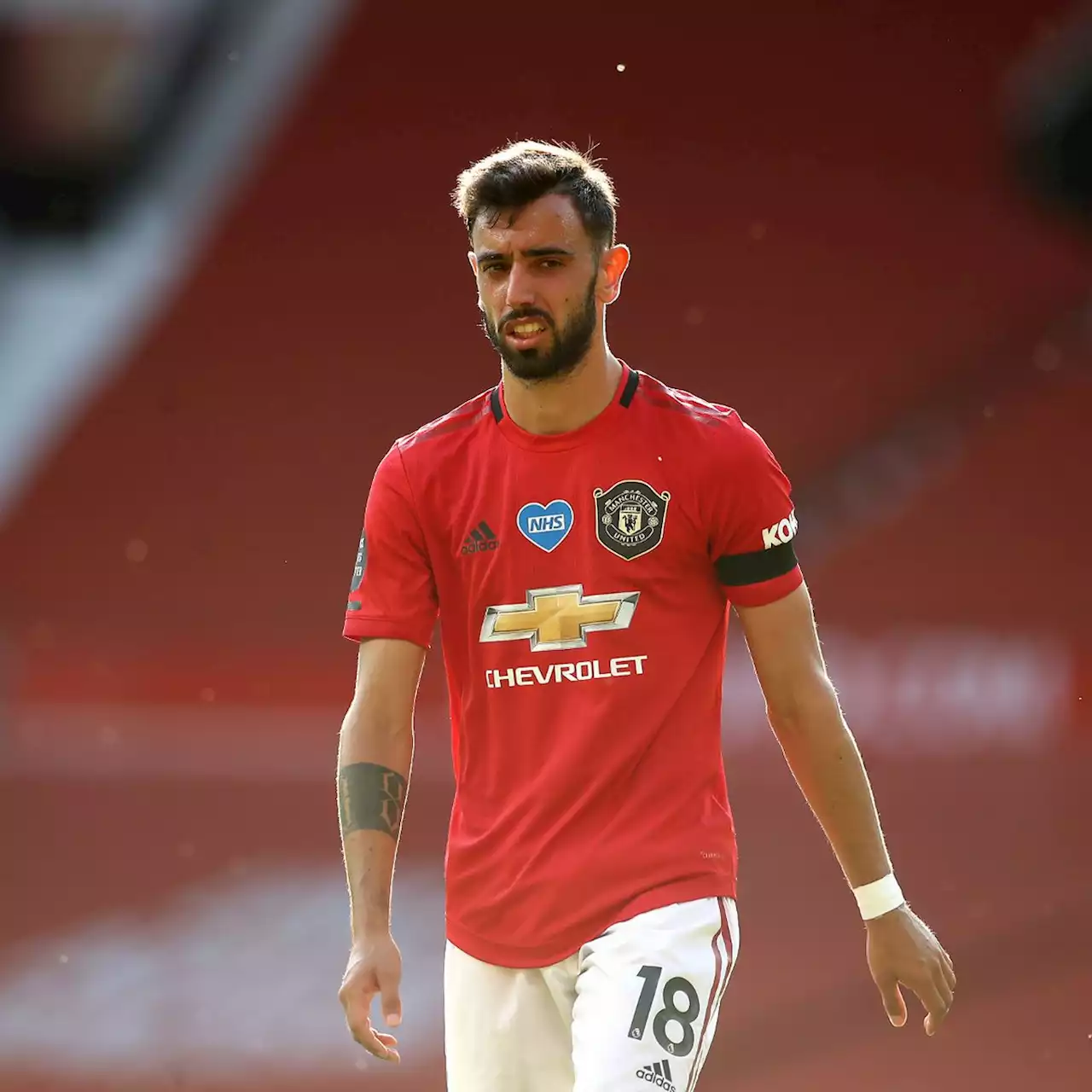 EPL: Bruno Fernandes names two best players, hails 7 Man United stars