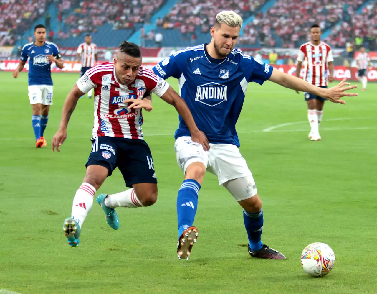 Millonarios 'se durmió' 45 minutos y perdió contra el Junior de Barranquilla