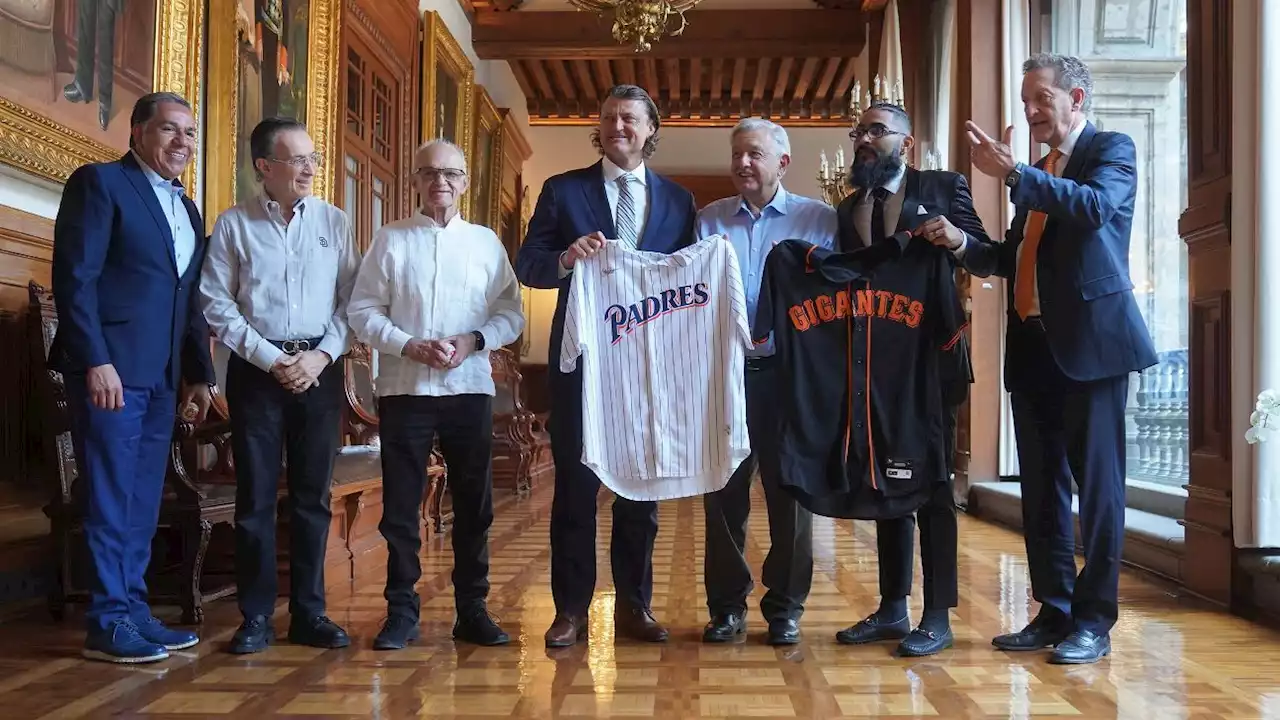 López Obrador recibió a directivos de Padres y Giants