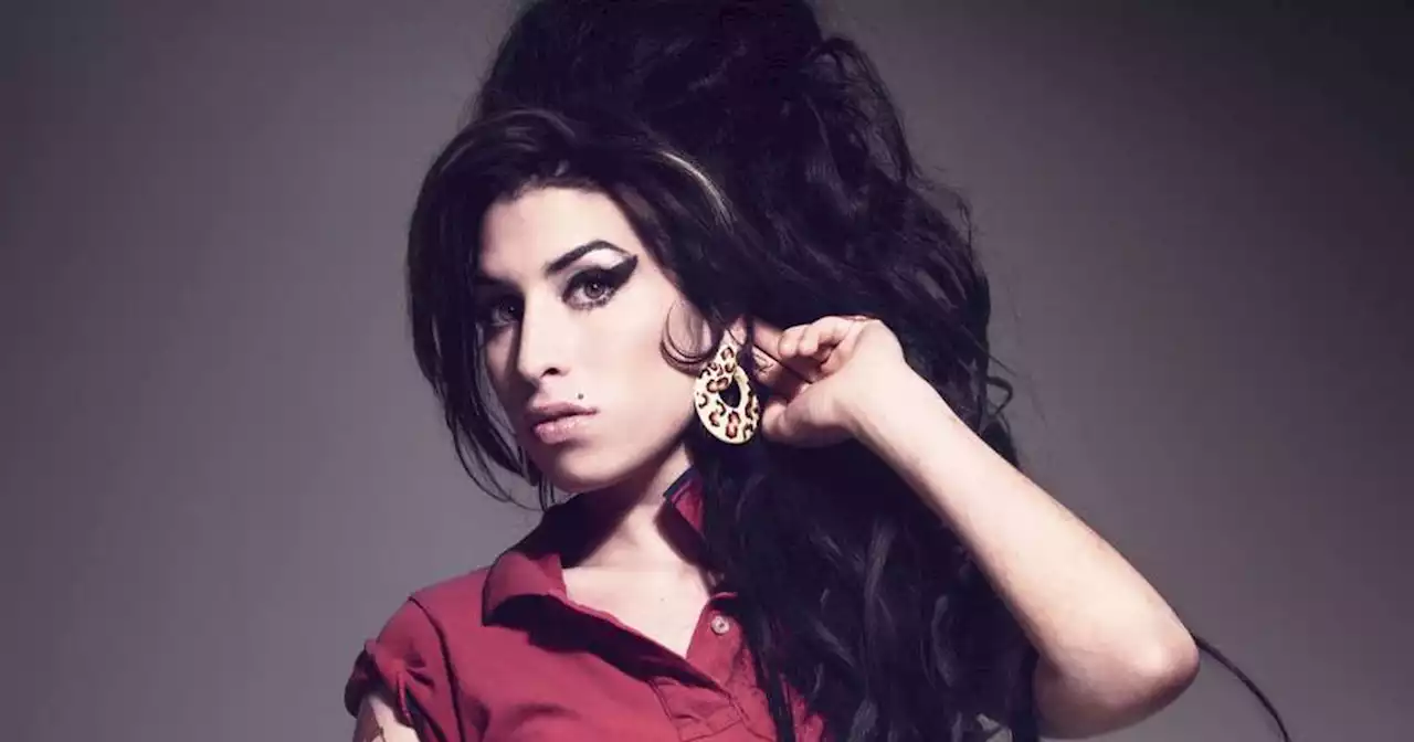 Luego de 12 años de su muerte, publicarán un libro de Amy Winehouse