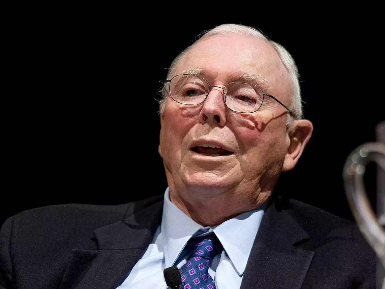 Charlie Munger sees more pain ahead with U.S. banks 'full of' bad commercial property loans