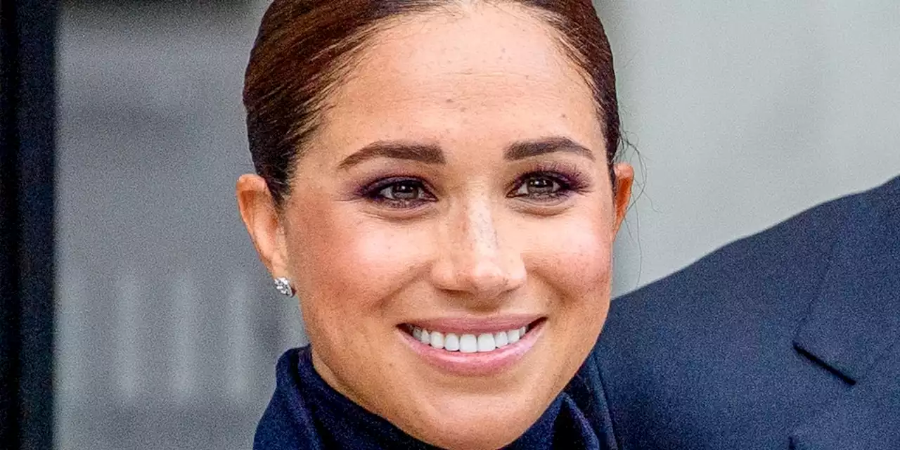 Ex-Vertraute: Meghan wird „Charles zur Krönung versuchen die Show zu stehlen“