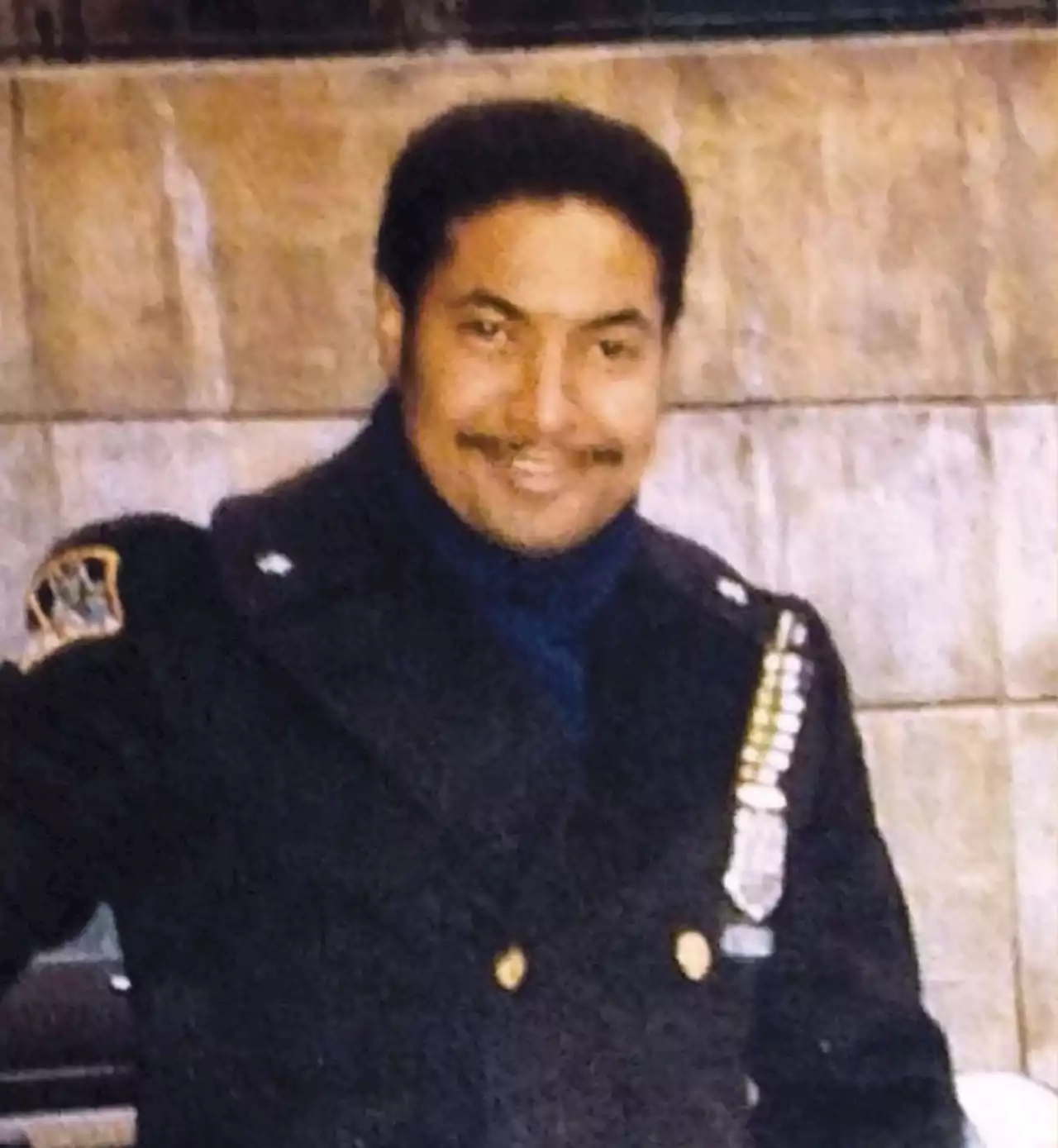 NYPD Officer Dies 33 Years After Being Shot In A Robbery