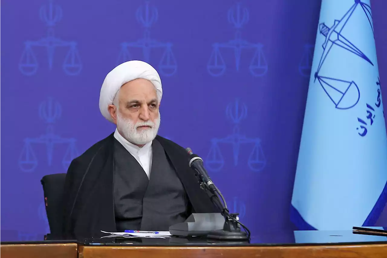 محاکمه و مجازات ضاربین و قاتلین حوادث اخیر با نهایت سرعت انجام شود