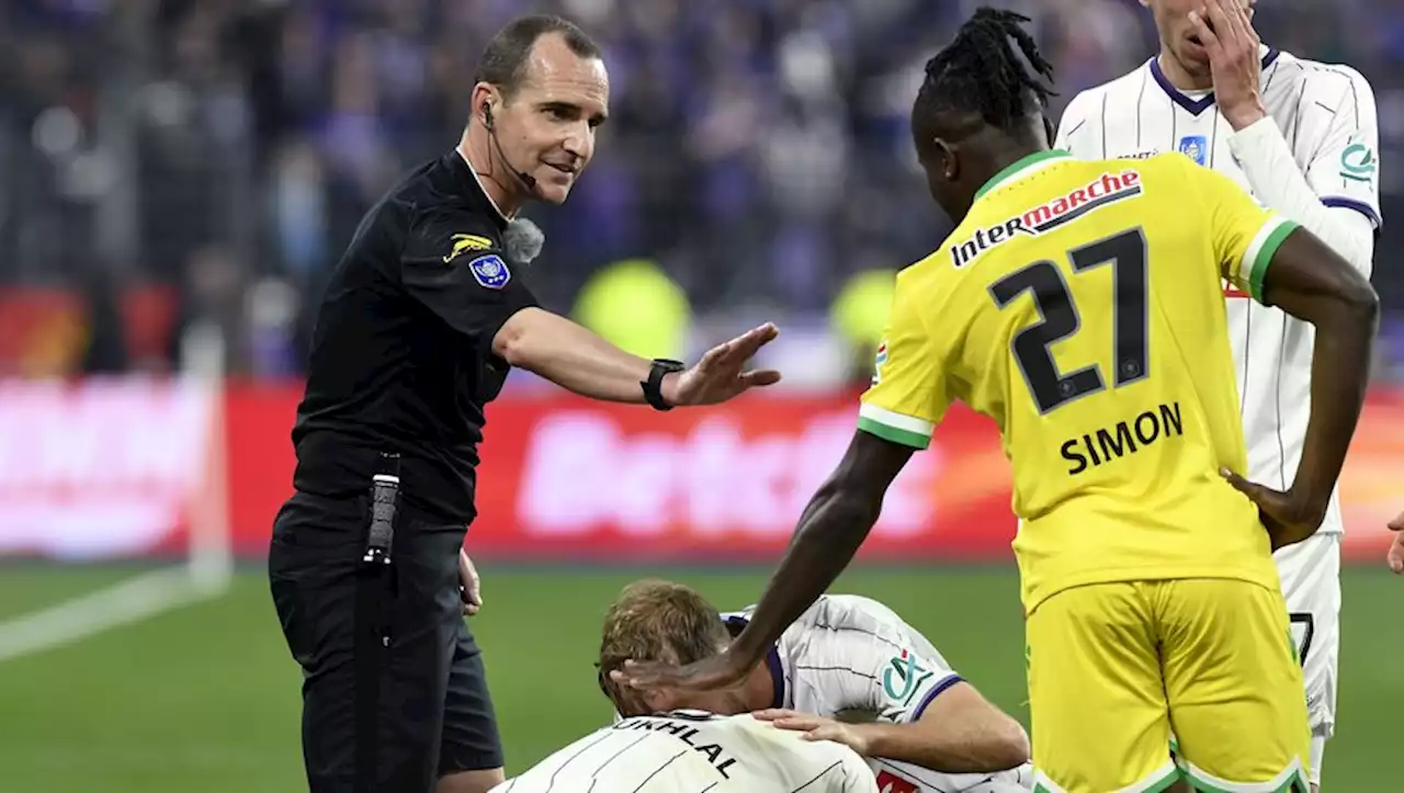 VIDEO. Le TFC remporte la Coupe de France : 'Je sais ce que j'ai à faire !' Ce que l'arbitre Benoît Millot, sonorisé, a dit aux joueurs de Toulouse