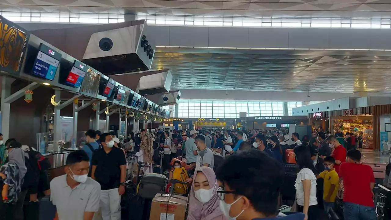 Bandara Soetta Masih Ramai Penumpang Arus Balik, Layani 171.387 Orang Hari Ini