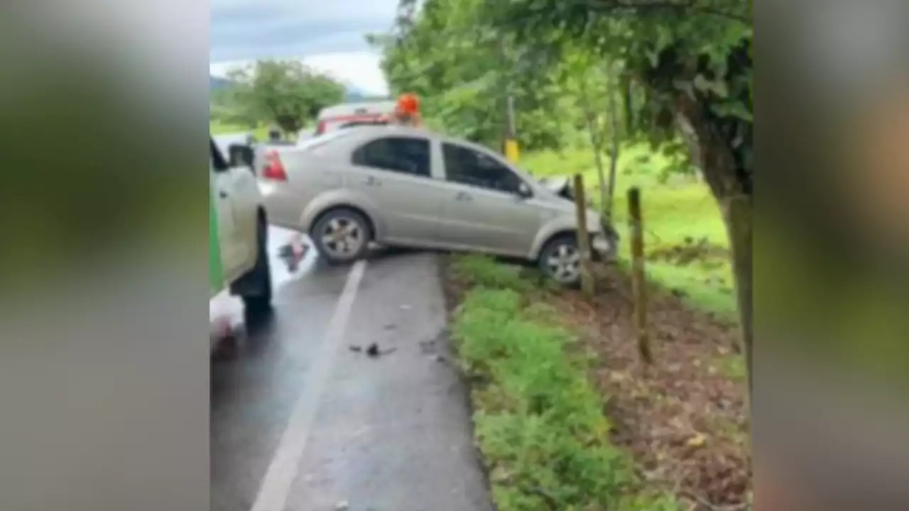 Fatal accidente de tránsito en la vía Chigorodó-Dabeiba dejó a dos personas muertas