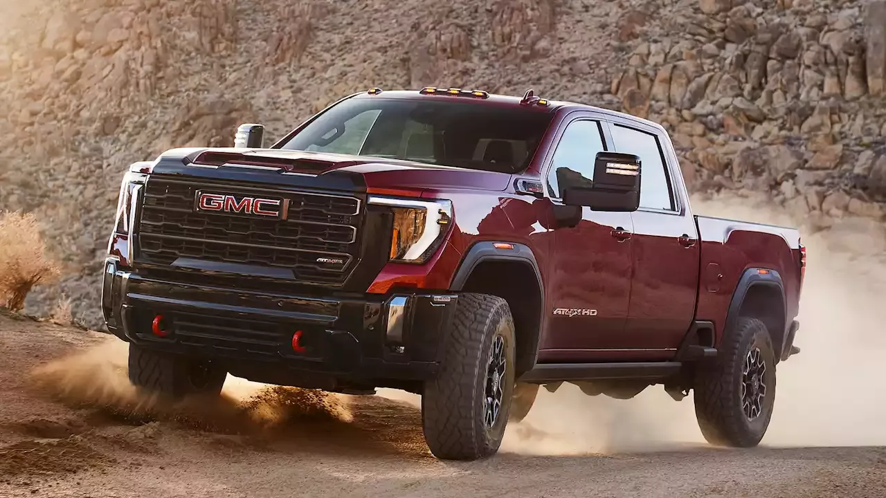 2024 GMC Sierra 2500HD AT4X First Look: Heavy Duty, Professional-Grade ...