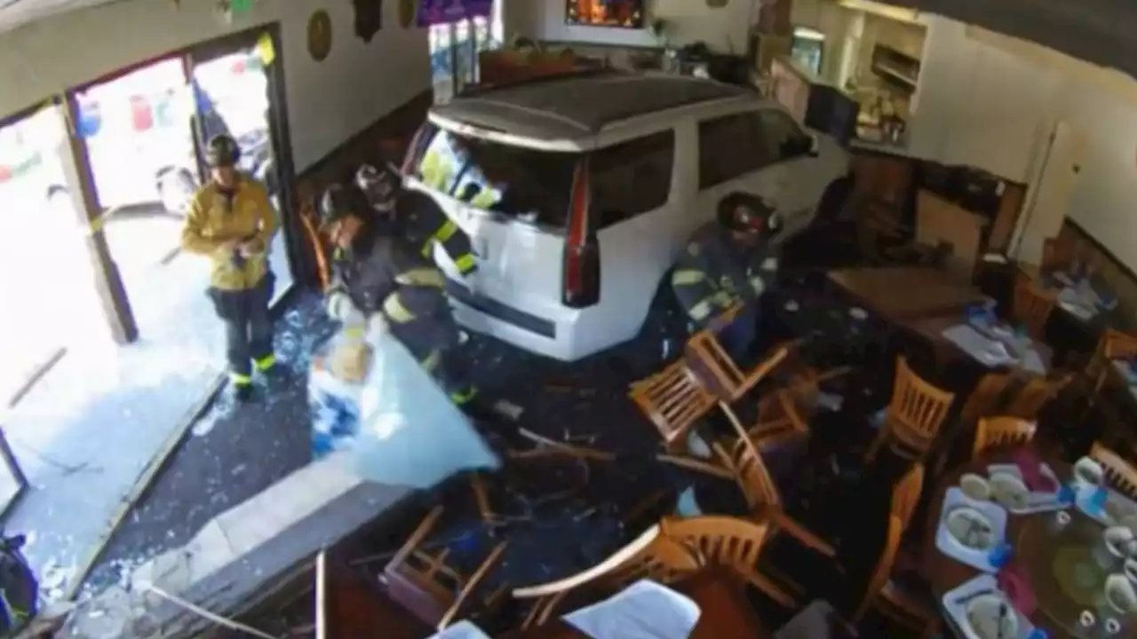 Car Crashes Into Pleasanton Restaurant