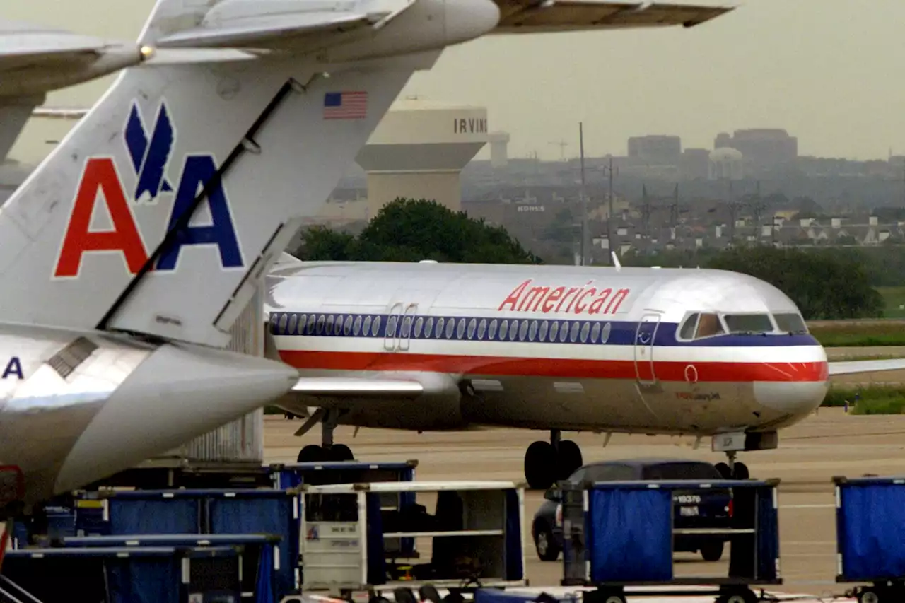 American Airlines pilots give union OK to strike — if deal falls through