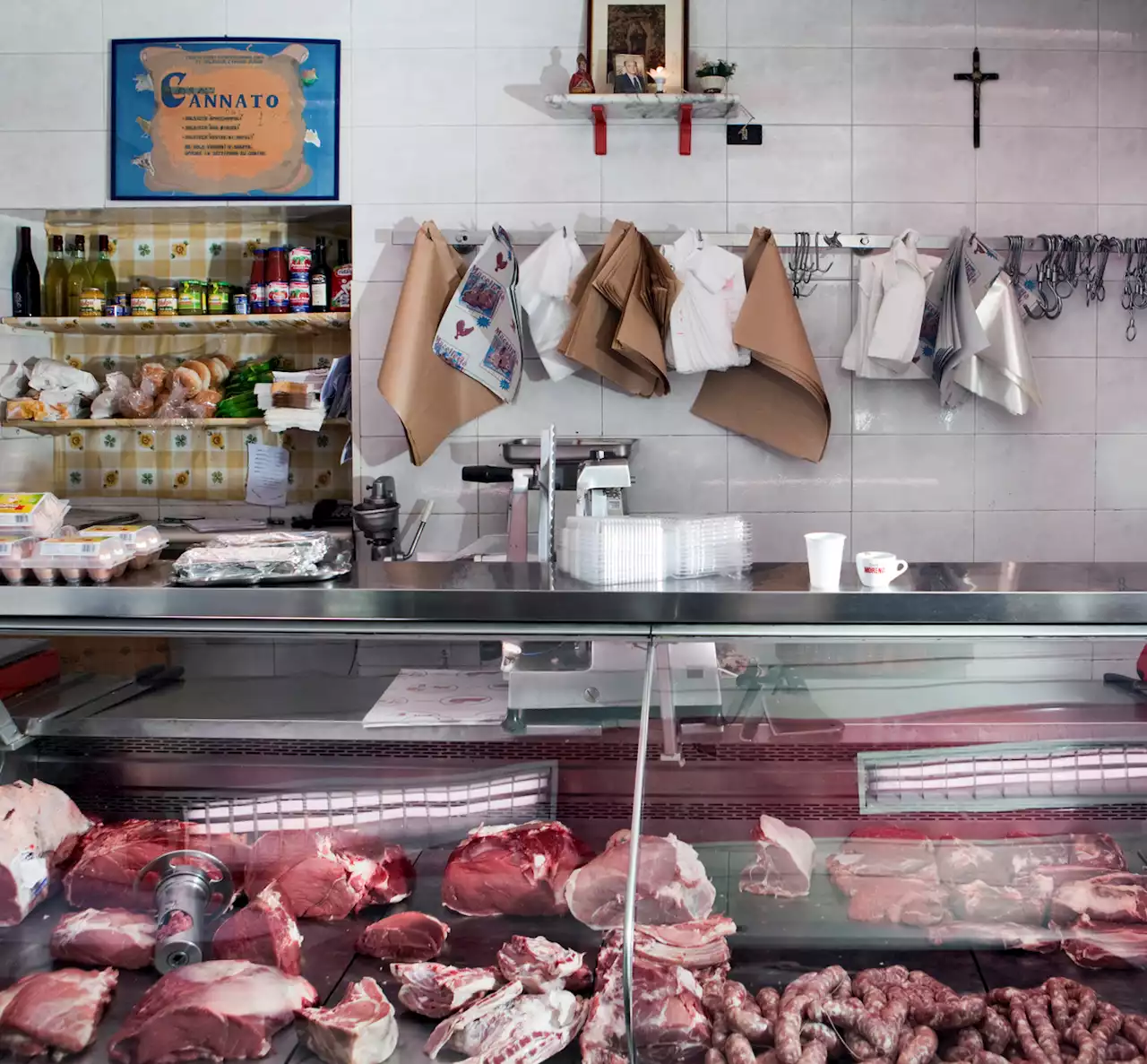 Carne en descomposición entra desde Venezuela y así la contrabandean; se paga en dólares - Pulzo