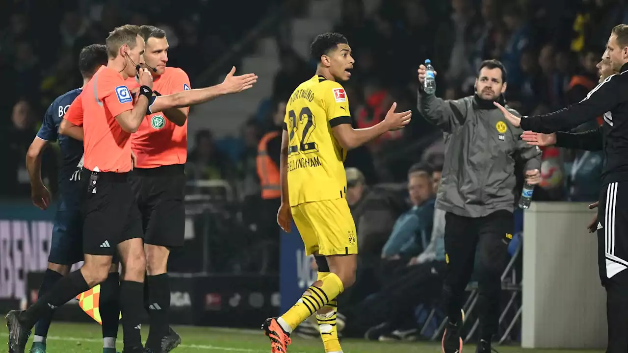 Bundesliga: l'arbitre de Bochum-Dortmund menacé et placé sous protection après son erreur