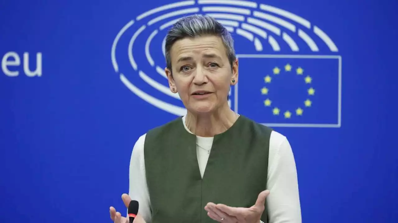 Vestager forventer EU-aftale om regulering af AI i år | Version2