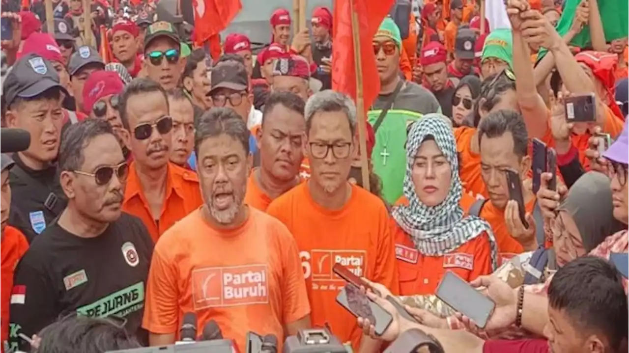 Bendera Partai Buruh Berkibar di Aksi May Day, Said Iqbal: Gak Ada Kampanye