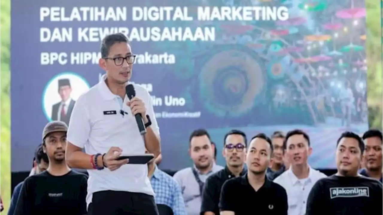 Cara Sandiaga Bantu Kembangkan UMKM Solo di Era Digital