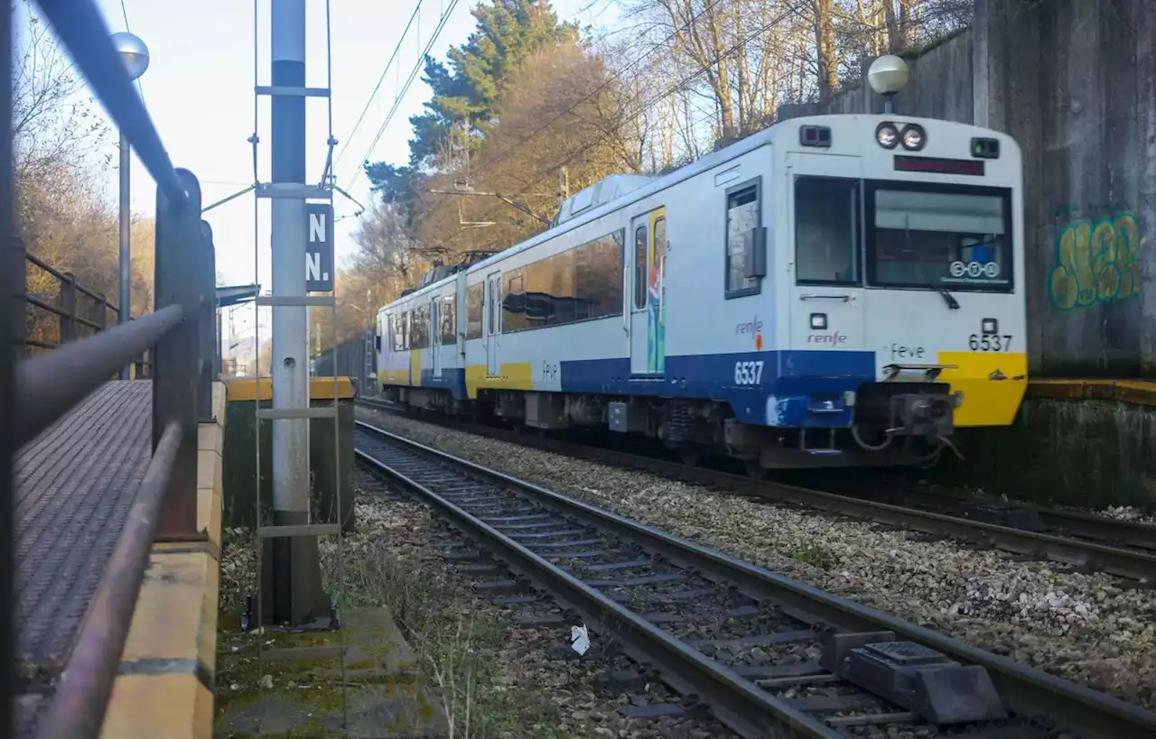 L’incendie d’une caténaire dans une gare sème la panique dans un train